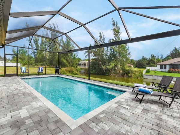 Cape Coral Home 1010918
