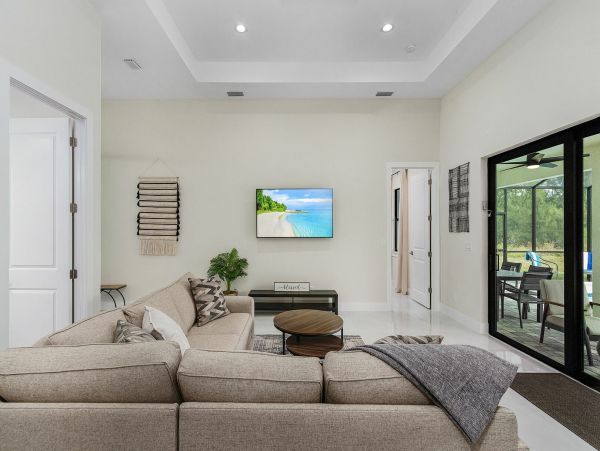 Cape Coral Home 1010918