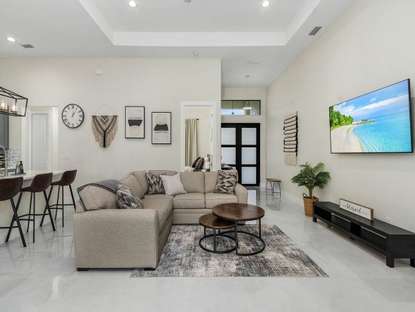Cape Coral Home 1010918