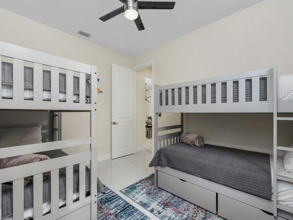 Cape Coral Home 1010918