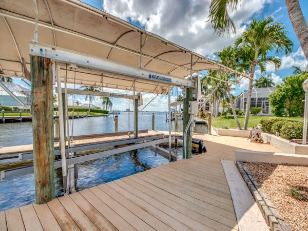 Cape Coral Waterfront Vacation Rental - Florida Riverfront Villa