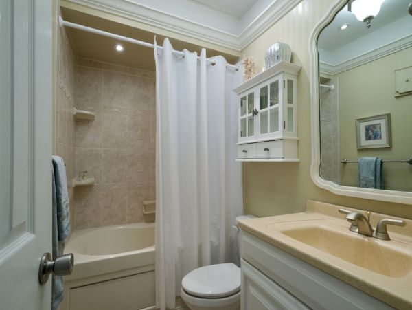 On Beach Holmes Beach Vacation Condo Three Bedroom