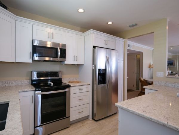 On Beach Holmes Beach Vacation Condo Three Bedroom