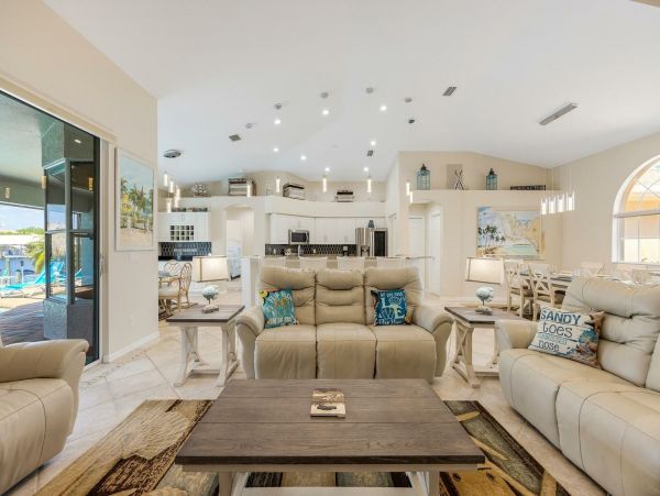 Cape Coral Home 1010921