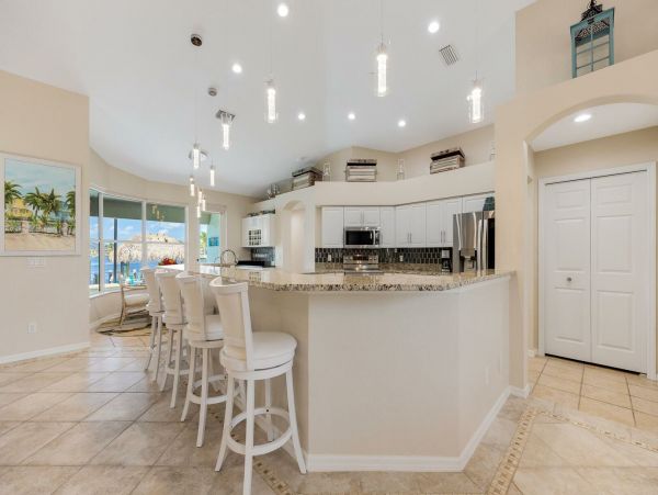 Cape Coral Home 1010921