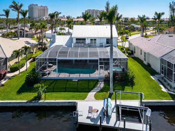 Luxury Vacation Five Bedroom Home with Pool & Canal View