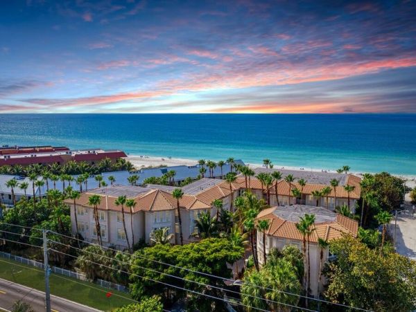 Beachside Penthouse with Partial View in Gated Community
