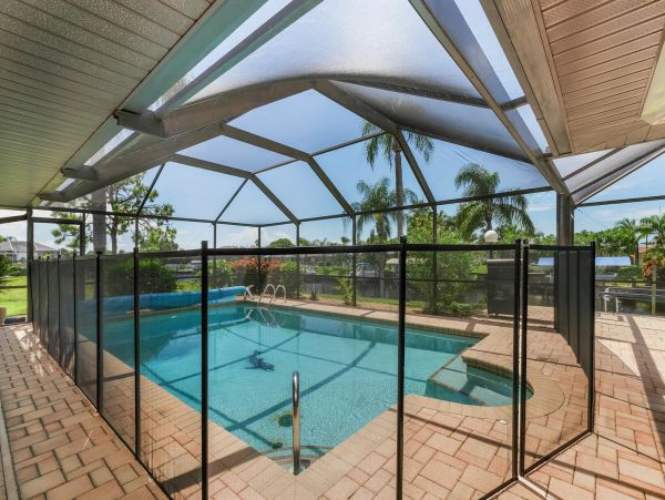 Cape Coral Lovely Private Vacation Home Pool, Water Views