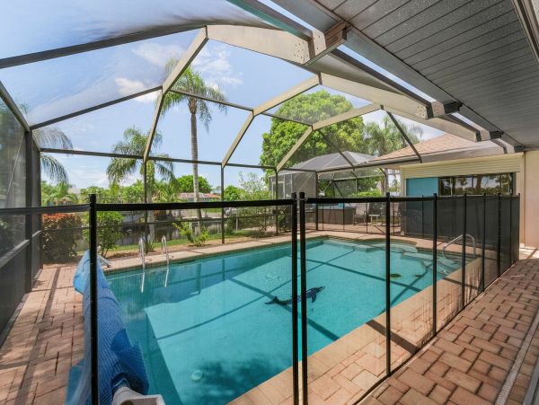 Cape Coral Lovely Private Vacation Home Pool, Water Views