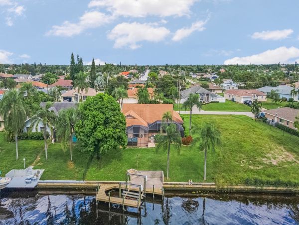 Cape Coral Lovely Private Vacation Home Pool, Water Views