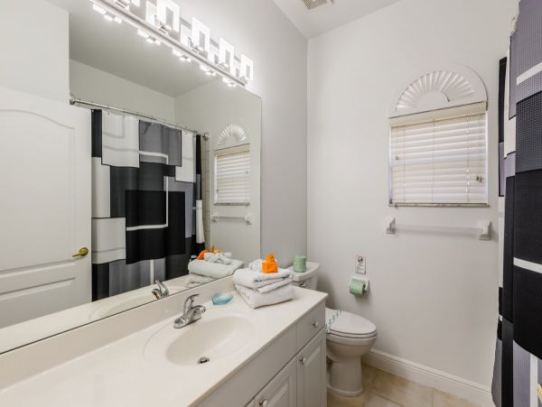 Marco Island Canal-Front Vacation Home - Private Pool