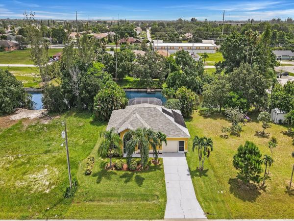Cape Coral Home 1010933