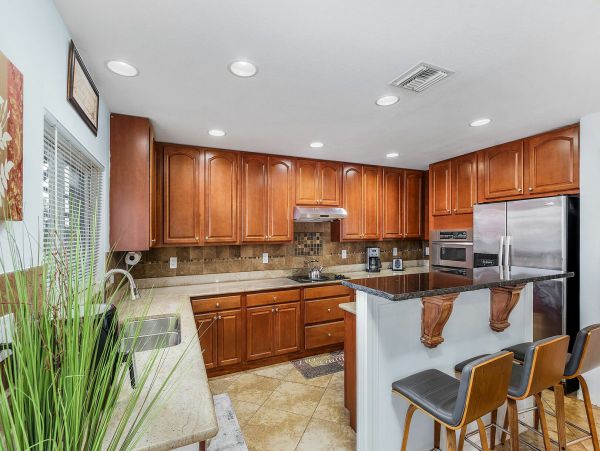 Gorgeous Five Bedroom Home with Private Pool in Cape Coral