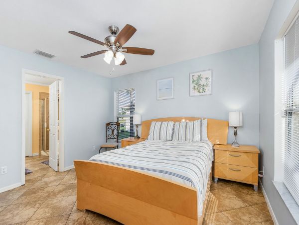 Gorgeous Five Bedroom Home with Private Pool in Cape Coral