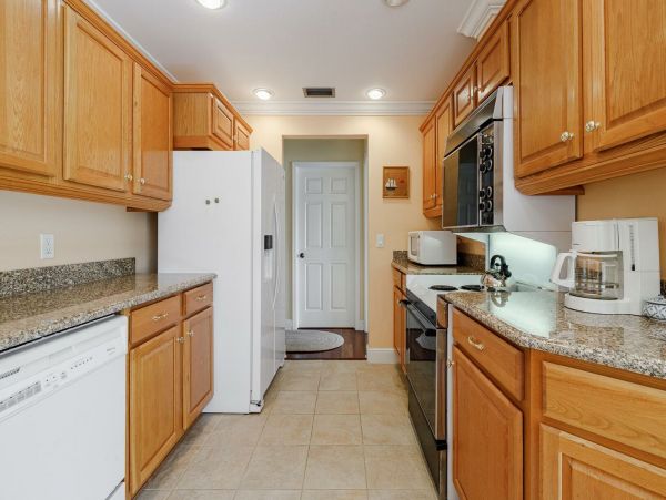 Fort Myers Home 1010940