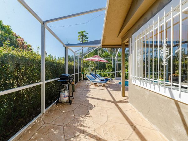 Fort Myers Home 1010940