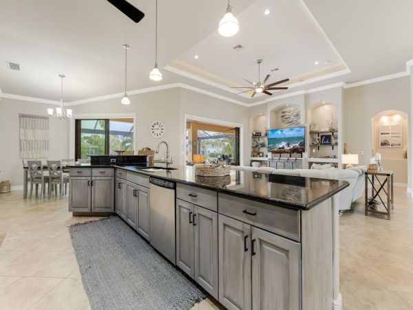 Cape Coral Home 1010941