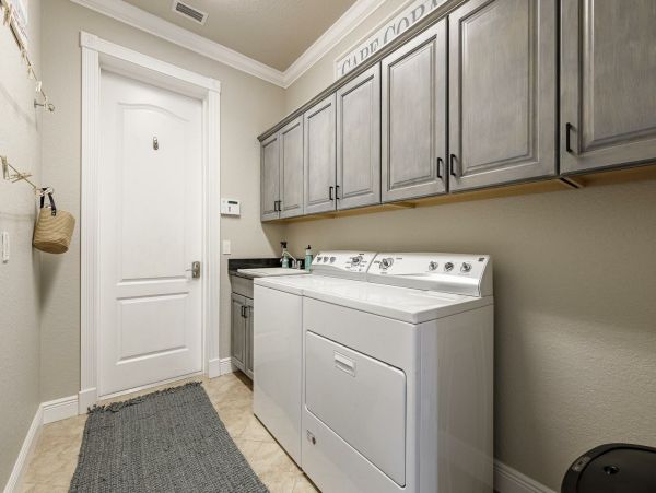 Cape Coral Home 1010941