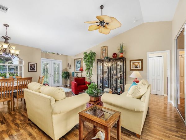 Cape Coral Home 1010949