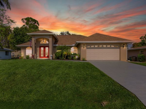 Cape Coral Home 1010949