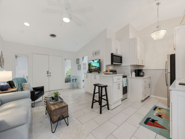 Venice Home 1010954