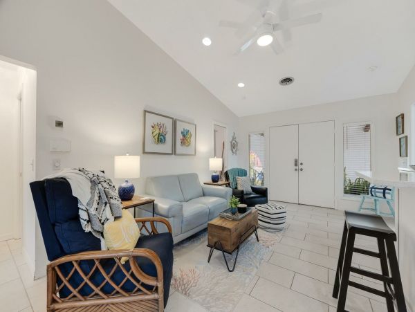 Venice Home 1010954
