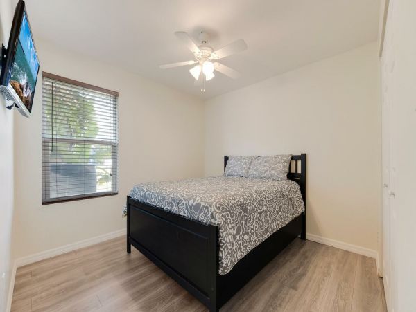 Three Bedroom Rental Home with Caged Pool in Cape Coral