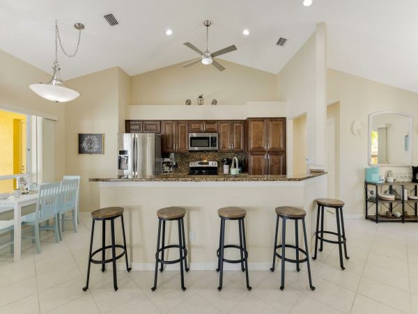 Cape Coral Home 1010963