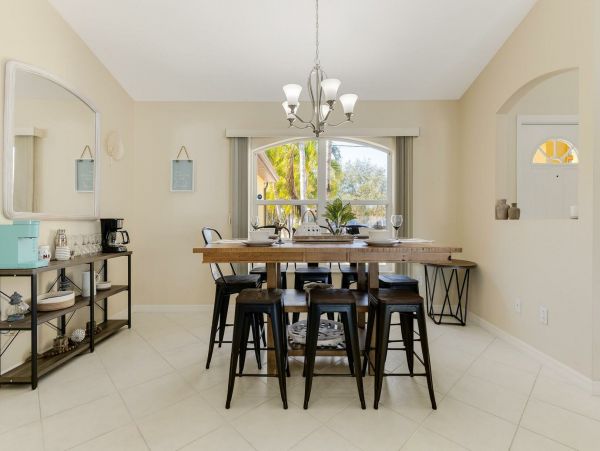 Cape Coral Home 1010963
