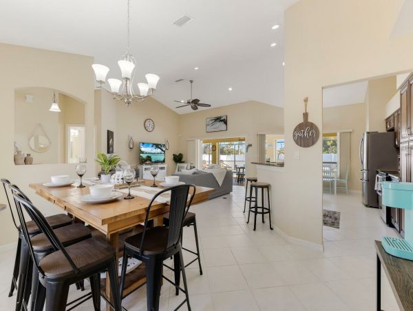 Cape Coral Home 1010963