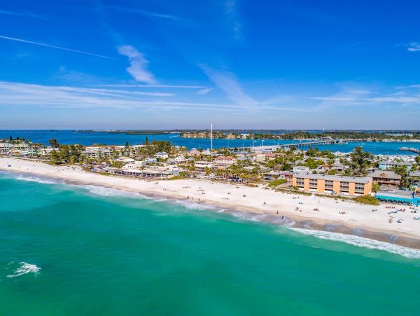 Rooftop Deck with Views of Bradenton Beach