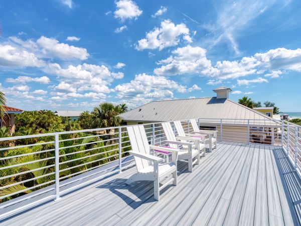 Rooftop Deck with Views of Bradenton Beach