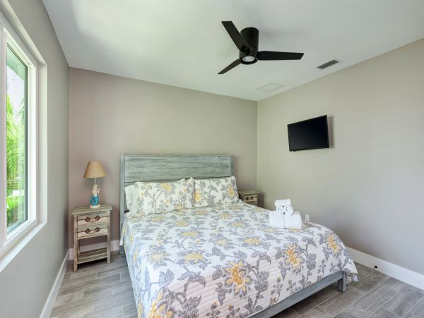 Rooftop Deck with Views of Bradenton Beach