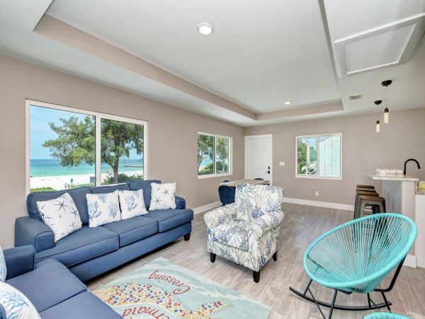 Rooftop Deck with Views of Bradenton Beach