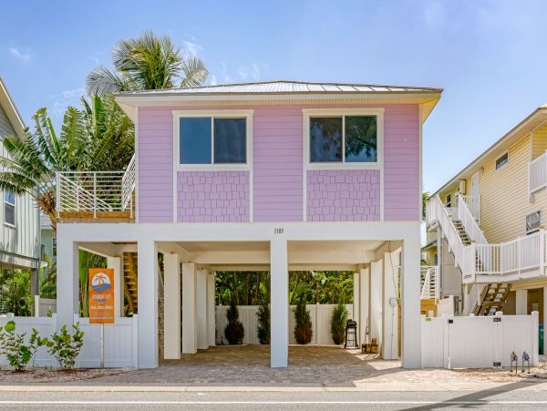 Rooftop Deck with Views of Bradenton Beach