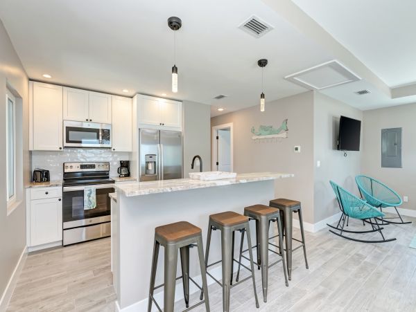Rooftop Deck with Views of Bradenton Beach