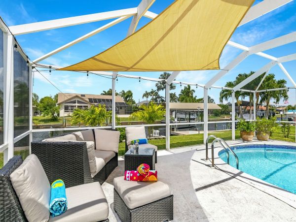 Cape Coral Home 1010965