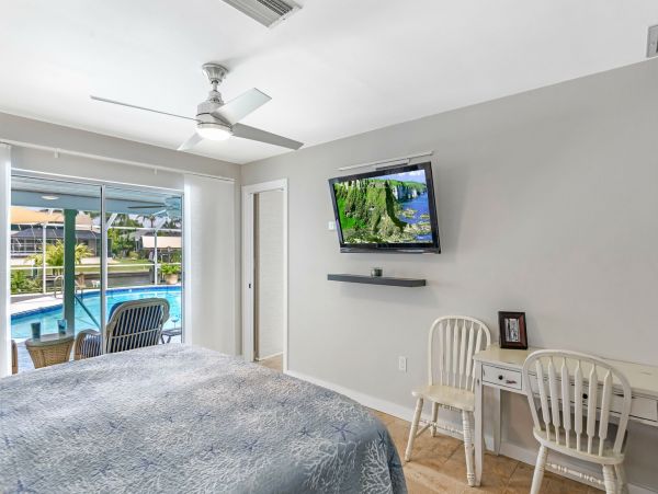 Cape Coral Home 1010965