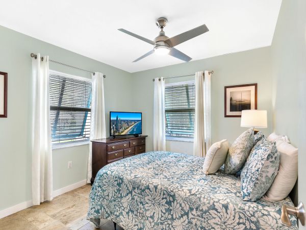 Cape Coral Home 1010965