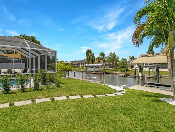Cape Coral Home 1010965