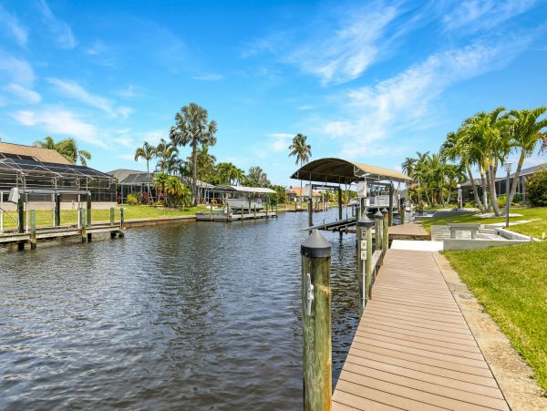 Cape Coral Home 1010965