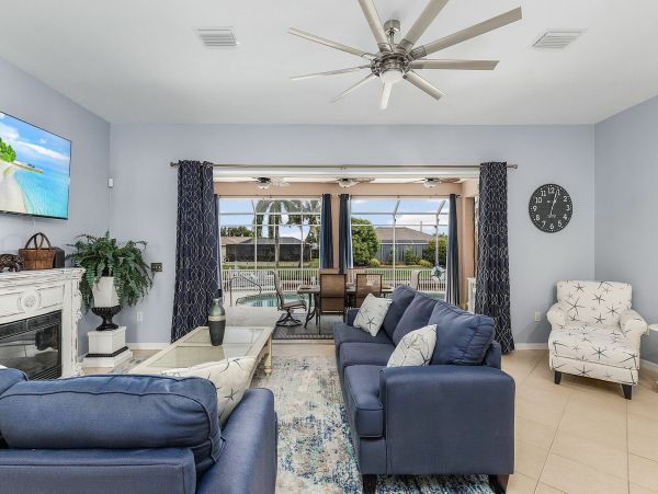Cape Coral Home 1010968
