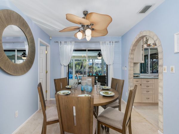 Cape Coral Home 1010972