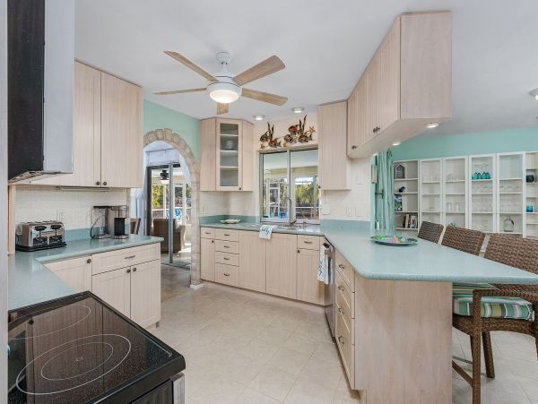 Cape Coral Home 1010972