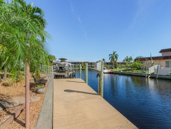 Cape Coral Home 1010972