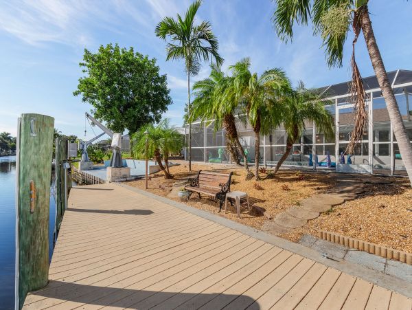Cape Coral Home 1010972