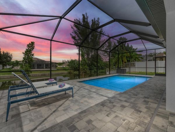 Cape Coral Home 1010973