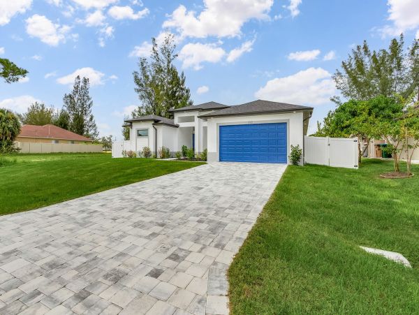 Cape Coral Home 1010973