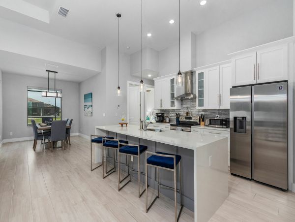 Cape Coral Home 1010973