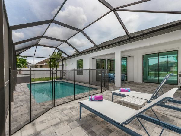 Cape Coral Home 1010973